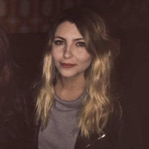 Meet your Posher, Briana